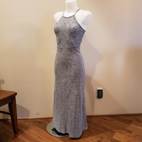 Lou Grey Dress - Picture 1 of 6